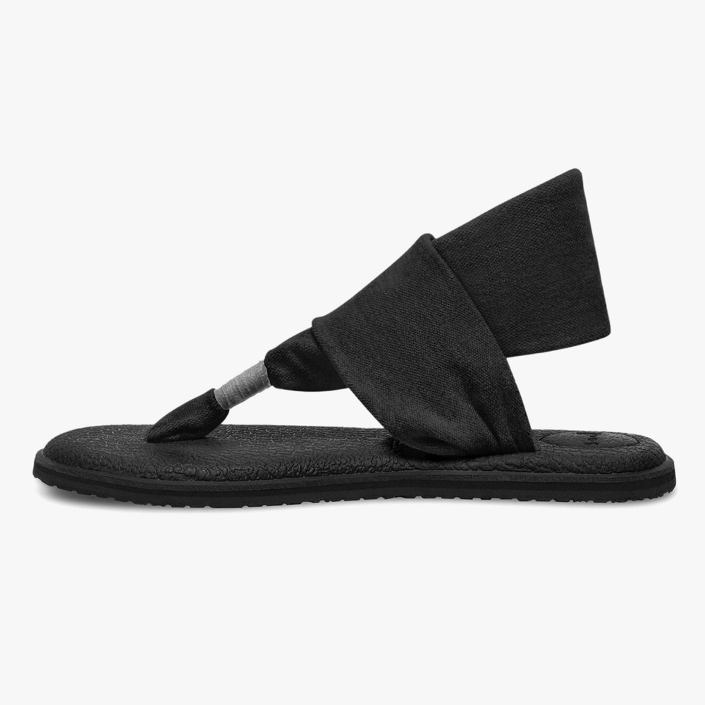 Sanuk Black Casual Sandals